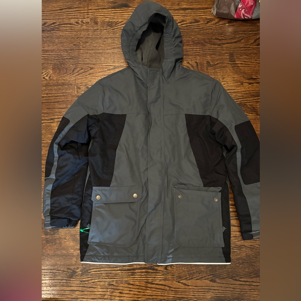 Lands' End Kids 14/16 Gray and Black Ski Jacket